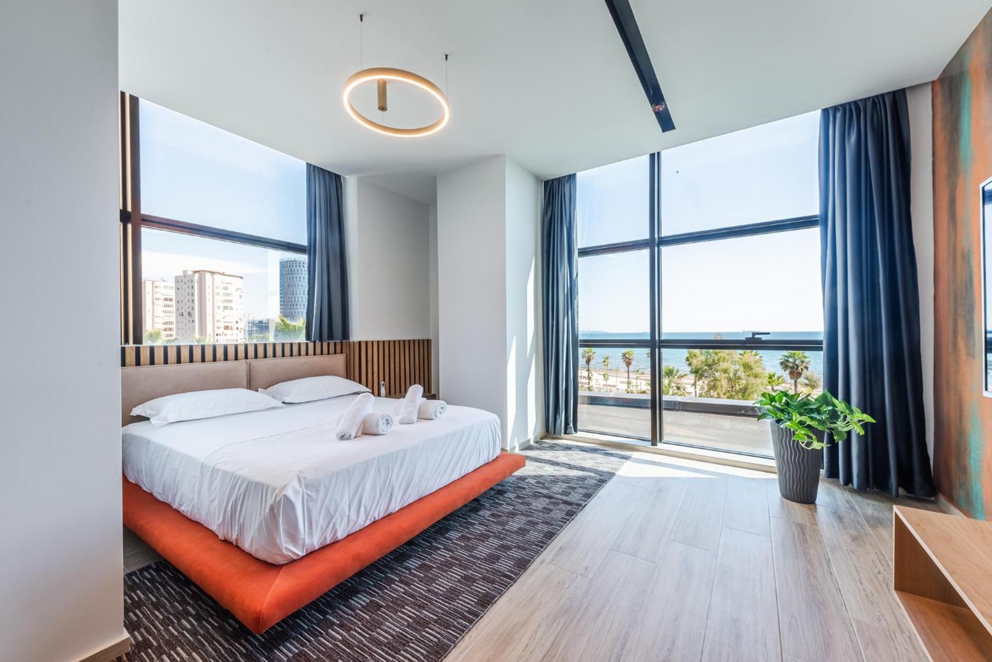 Marina Luxury Suites By Ps Durrës Exterior foto