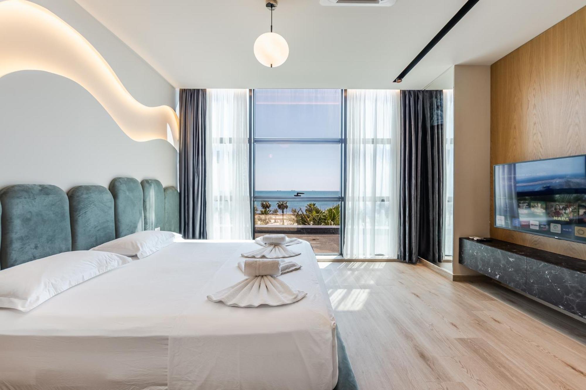 Marina Luxury Suites By Ps Durrës Exterior foto