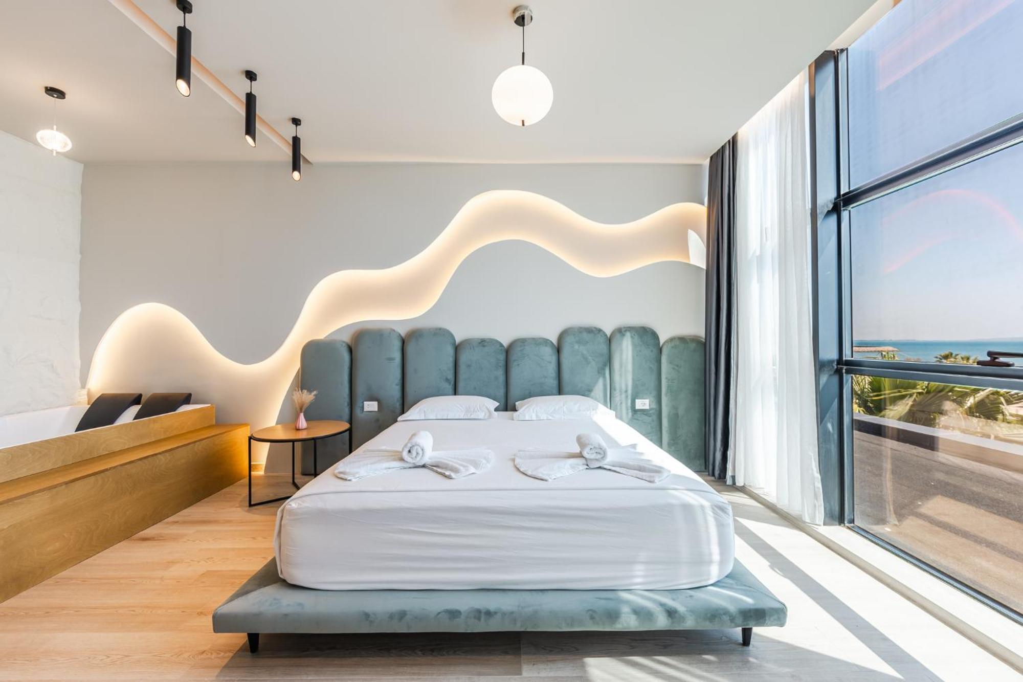 Marina Luxury Suites By Ps Durrës Exterior foto